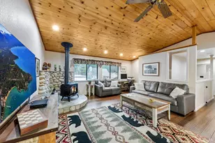 744 Tuolumne Dr, South Lake Tahoe, CA 96150 - Photo 5