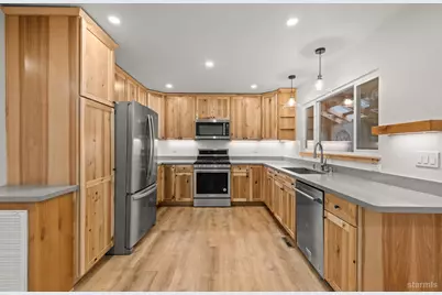 705 Eloise Avenue, South Lake Tahoe, CA 96150 - Photo 11