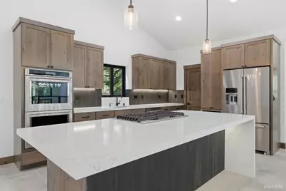 2113 Mandan Street, South Lake Tahoe, CA 96150 - Photo 13