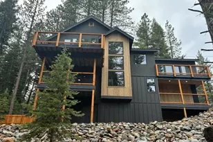 2113 Mandan St, South Lake Tahoe, CA 96150 - Photo 3