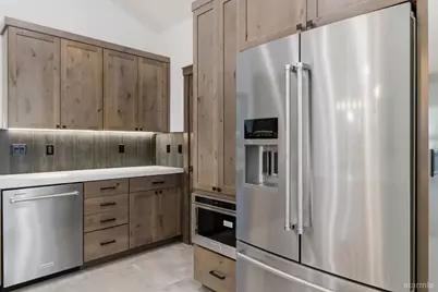 2113 Mandan Street, South Lake Tahoe, CA 96150 - Photo 15