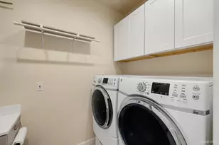 2046 Lukins Way, South Lake Tahoe, CA 96150 - Photo 21