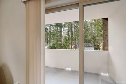 2046 Lukins Way, South Lake Tahoe, CA 96150 - Photo 35