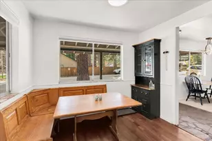 841 S Shore Dr, South Lake Tahoe, CA 96150 - Photo 5