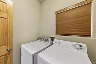 2050 Lukins Way, South Lake Tahoe, CA 96150 - Photo 25