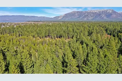 2050 Lukins Way, South Lake Tahoe, CA 96150 - Photo 29