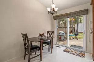 1572 Miztec St, South Lake Tahoe, CA 96150 - Photo 9