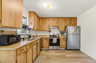 641 Yucatan St, South Lake Tahoe, CA 96150 - Photo 9