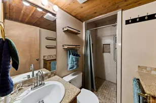 1796 Skyline Dr, South Lake Tahoe, CA 96150 - Photo 13