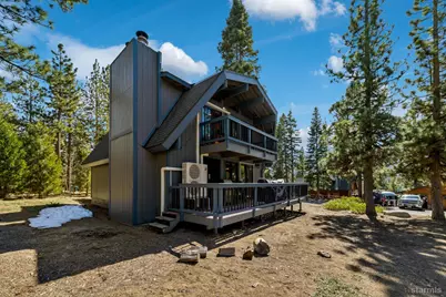 1796 Skyline Drive, South Lake Tahoe, CA 96150 - Photo 23
