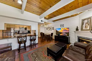 439 Ala Wai Blvd, South Lake Tahoe, CA 96150 - Photo 17