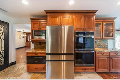 30297 Skippers Way Drive, Canyon Lake, CA 92587 - Photo 21