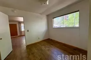 900 Patricia Ln, South Lake Tahoe, CA 96150 - Photo 29