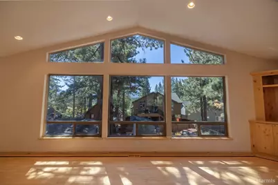 1040 Truckee Drive, South Lake Tahoe, CA 96150 - Photo 29