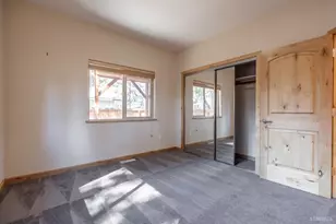 1040 Truckee Dr, South Lake Tahoe, CA 96150 - Photo 23