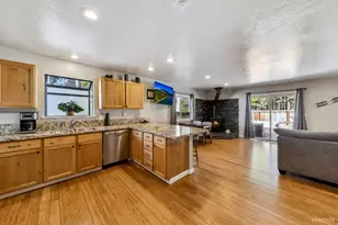 2721 Blitzen Rd, South Lake Tahoe, CA 96150 - Photo 9