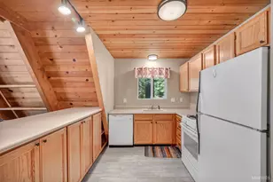 1987 Osage Cir, South Lake Tahoe, CA 96150 - Photo 27