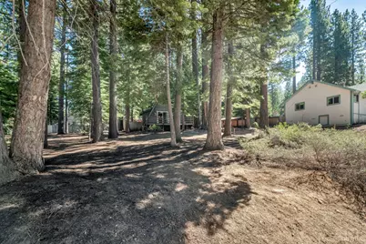 1987 Osage Circle, South Lake Tahoe, CA 96150 - Photo 13