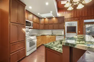 1168 Tata Ln, South Lake Tahoe, CA 96150 - Photo 5