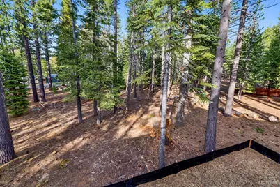 581 Cochise Circle, South Lake Tahoe, CA 96150 - Photo 9