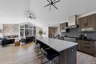 581 Cochise Cir, South Lake Tahoe, CA 96150 - Photo 1