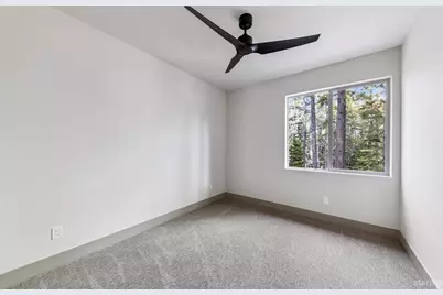581 Cochise Circle, South Lake Tahoe, CA 96150 - Photo 17