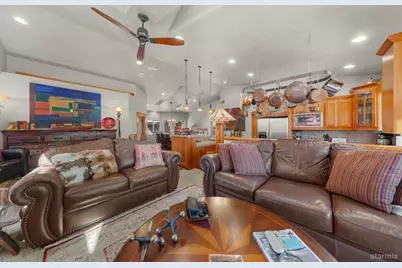 962 Modesto Avenue, South Lake Tahoe, CA 96150 - Photo 11