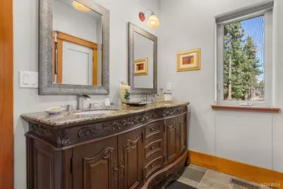 962 Modesto Avenue, South Lake Tahoe, CA 96150 - Photo 17