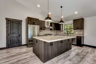 1991 Washoe St, South Lake Tahoe, CA 96150 - Photo 9