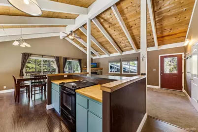 1655 Pebble Beach Drive, South Lake Tahoe, CA 96150 - Photo 15
