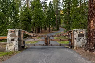 2081 Tahoe Mountain Rd, South Lake Tahoe, CA 96150 - Photo 3