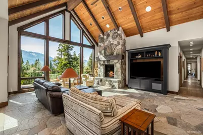 2081 Tahoe Mountain Road, South Lake Tahoe, CA 96150 - Photo 21