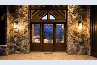 2081 Tahoe Mountain Road, South Lake Tahoe, CA 96150 - Photo 19