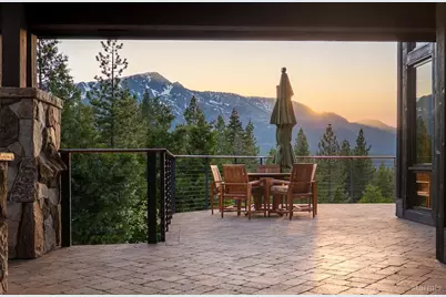 2081 Tahoe Mountain Road, South Lake Tahoe, CA 96150 - Photo 11