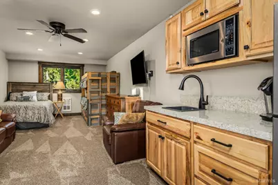 2081 Tahoe Mountain Road, South Lake Tahoe, CA 96150 - Photo 51