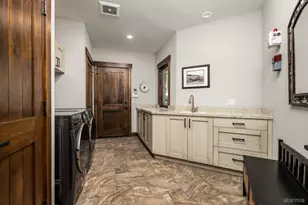 2081 Tahoe Mountain Rd, South Lake Tahoe, CA 96150 - Photo 49