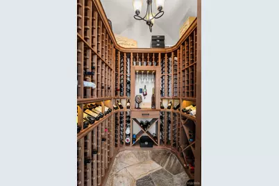 2081 Tahoe Mountain Road, South Lake Tahoe, CA 96150 - Photo 35