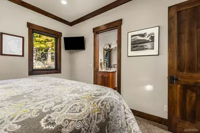 2081 Tahoe Mountain Road, South Lake Tahoe, CA 96150 - Photo 41