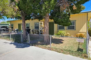 363 Short St, Bishop, CA 93514 - Photo 3