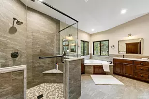 1071 Modoc Way, South Lake Tahoe, CA 96150 - Photo 21