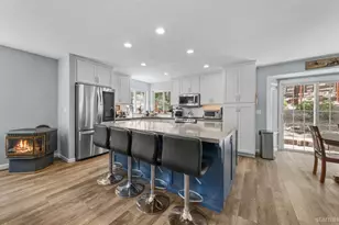 1870 Jicarilla Dr, South Lake Tahoe, CA 96150 - Photo 5