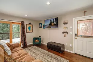 1641 Crystal Air Dr, South Lake Tahoe, CA 96150 - Photo 7