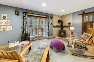 693 Patricia Ln, South Lake Tahoe, CA 96150 - Photo 25