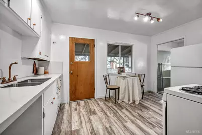 1084 Juniper Avenue, South Lake Tahoe, CA 96150 - Photo 25