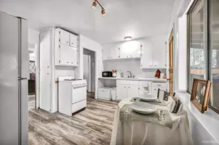 1084 Juniper Ave, South Lake Tahoe, CA 96150 - Photo 23
