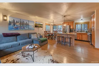 2126 Helen Ave Avenue, South Lake Tahoe, CA 96150 - Photo 11