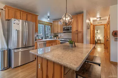 2126 Helen Ave Avenue, South Lake Tahoe, CA 96150 - Photo 3