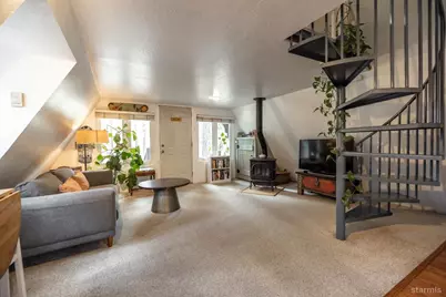 1402 Herbert Avenue, South Lake Tahoe, CA 96150 - Photo 3