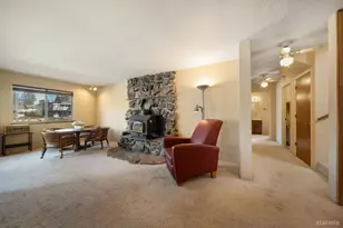 2215 Inverness Dr, South Lake Tahoe, CA 96150 - Photo 9