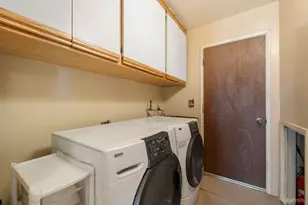 2215 Inverness Dr, South Lake Tahoe, CA 96150 - Photo 23